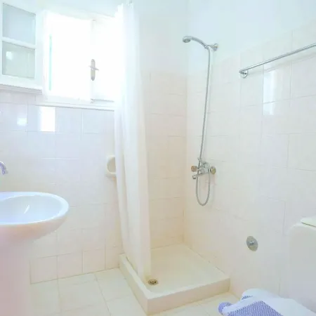 Renoula Saint Stephanos *