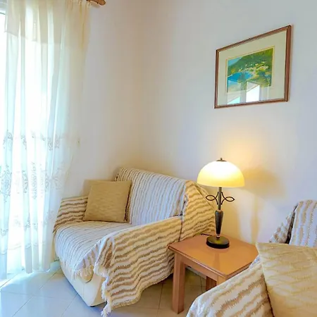 Renoula Saint Stephanos * Agios Stefanos Kassiopi